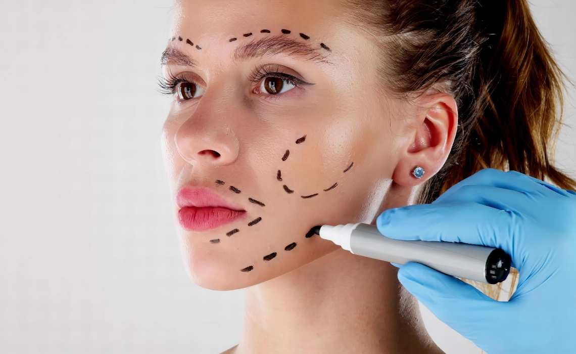 Estetik Cerrahi Sonrası Beslenme Nasıl Olmalıdır?