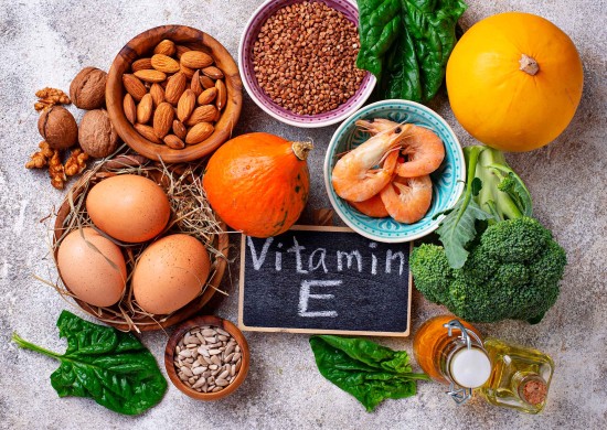 E Vitamini: Nedir, Ne İşe Yarar, Faydaları