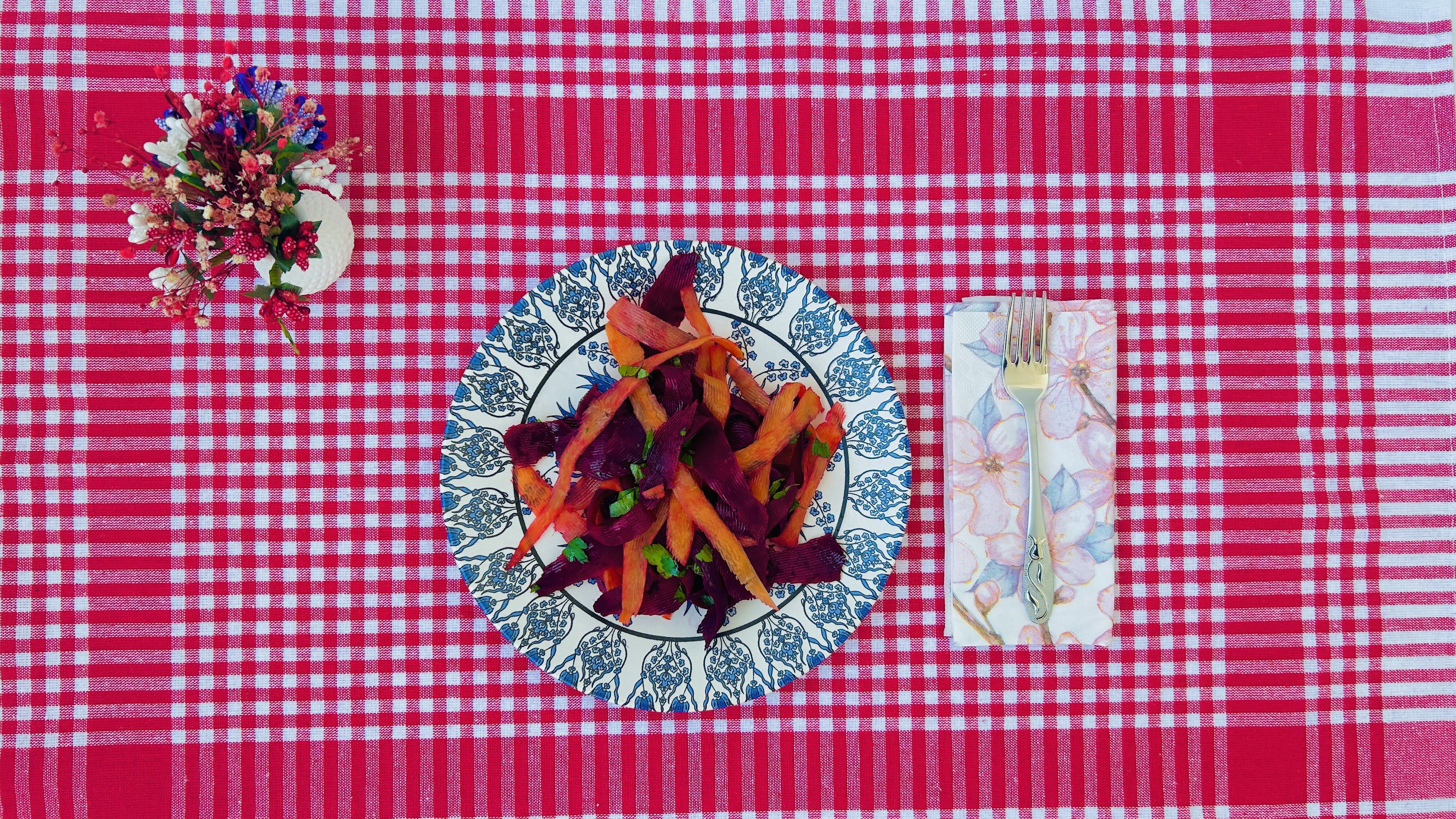 Hormon Dengeleyici Salata Tarifi: Nasıl Yapılır?