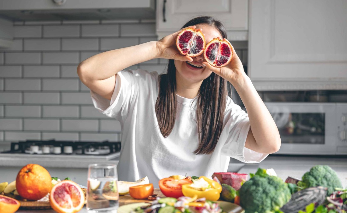 Serotonin (Mutluluk Hormonu): Nedir, Hangi Besinlerde Bulunur?